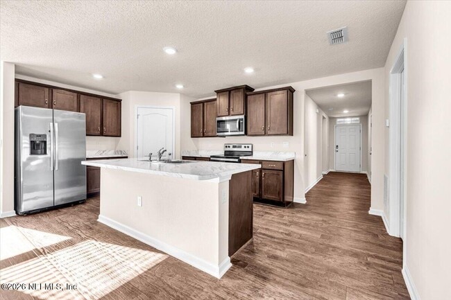 Building Photo - 2262 Willow Springs Dr