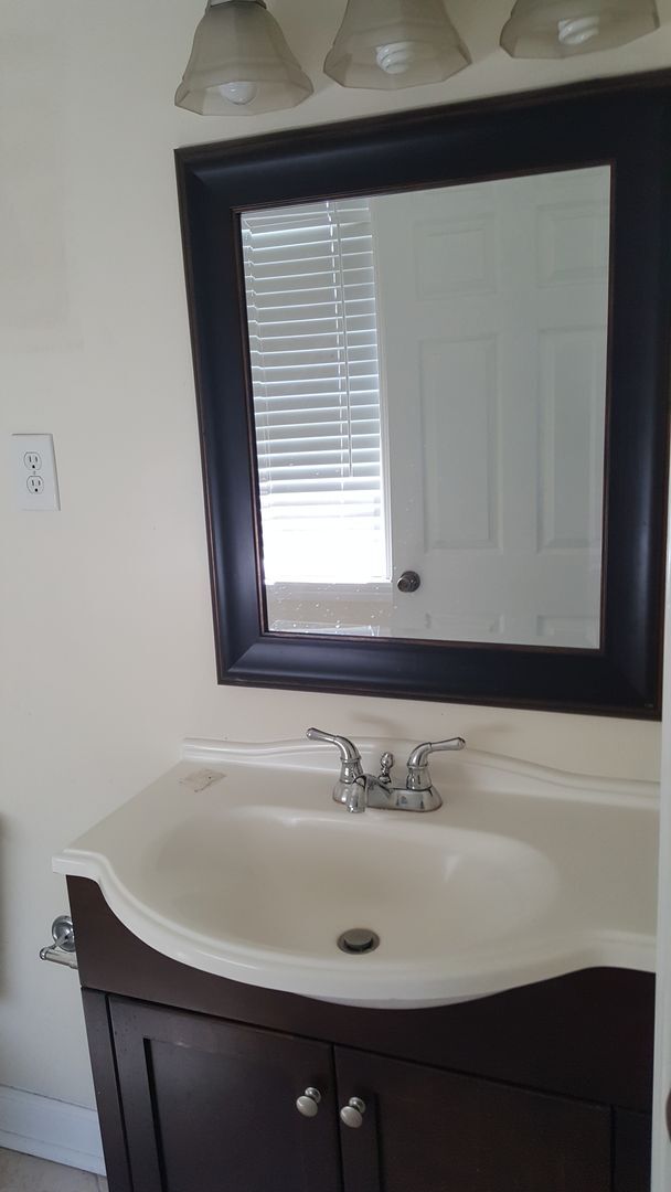 Foto del edificio - Cute house in downtown.