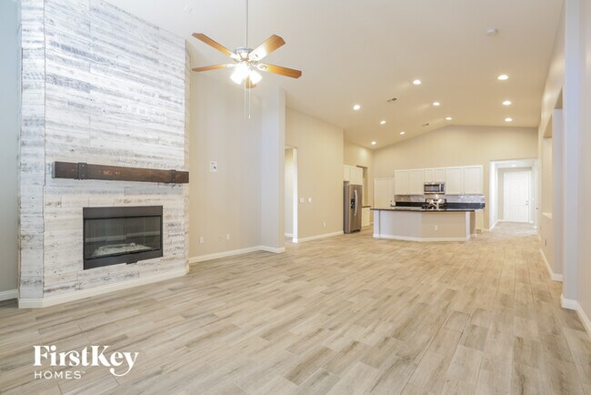 Foto del edificio - 3840 N Goldfield St