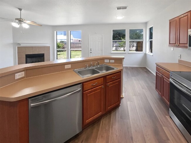 Foto del edificio - 13458 Dove Ranch Rd