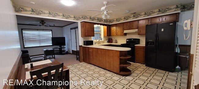 Building Photo - 3 br, 2 bath House - 6409 Malibu Drive