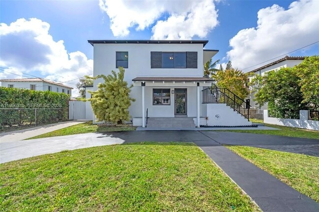 Foto del edificio - 130 SW 31st Ct