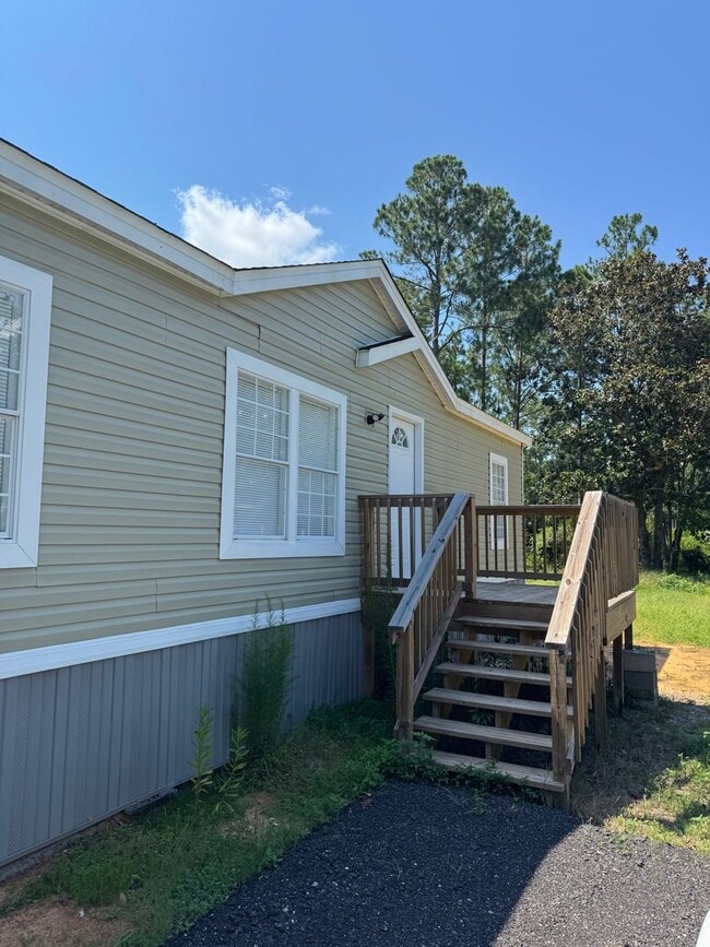 Building Photo - Navarre Home for rent!