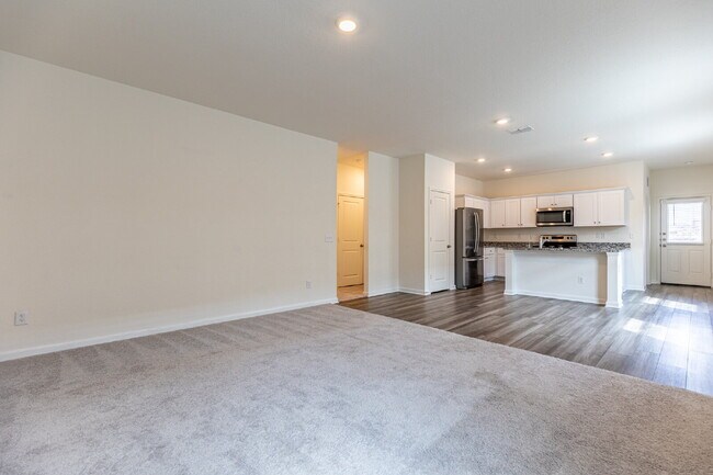 Foto del edificio - 12843 Cygnus