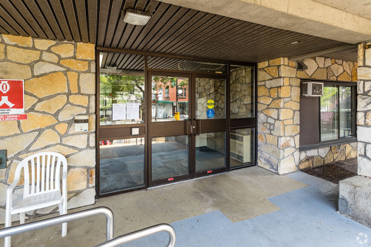 Photo du bâtiment - Habitations Curé Vianney-Savaria