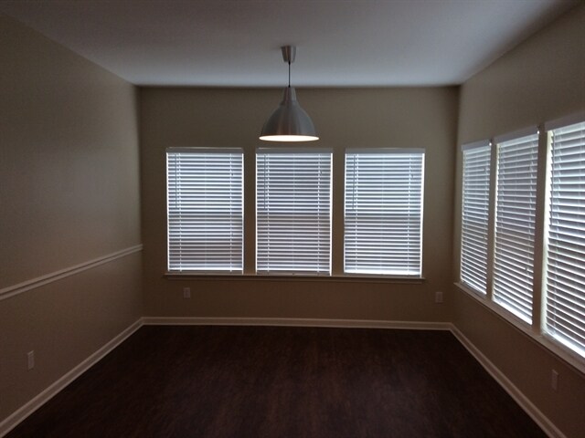 Building Photo - 113 N Cromwell Dr