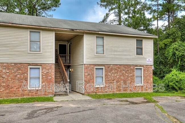 Building Photo - 169 Chalet North CT