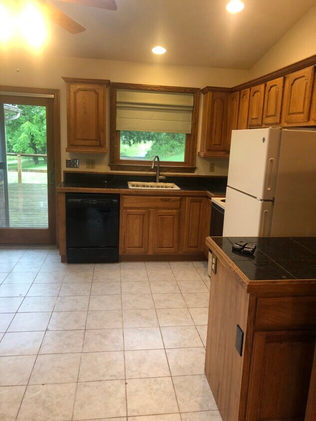 Kitchen - 120 Youkers Rd
