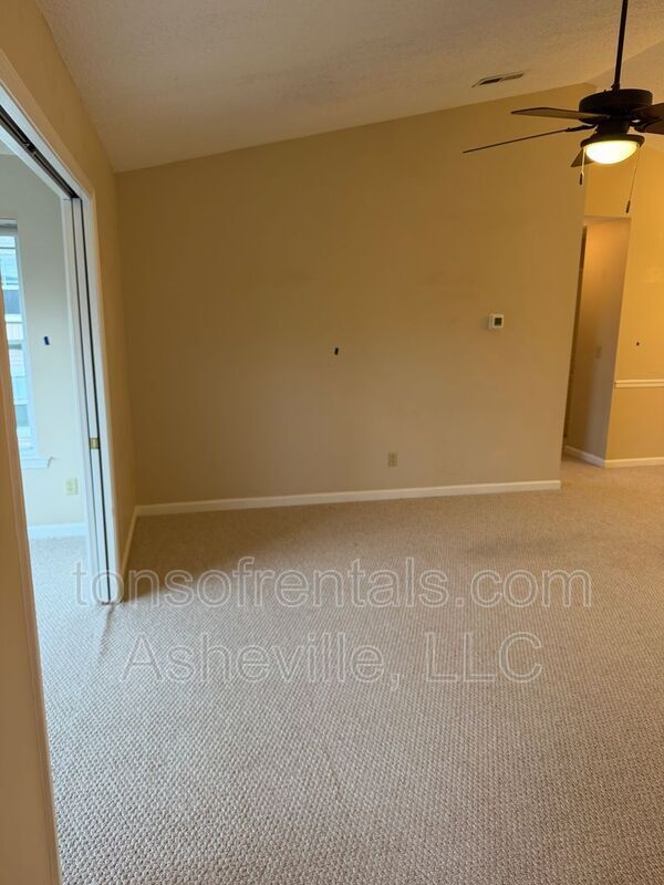 Building Photo - 149 Morningside Ln
