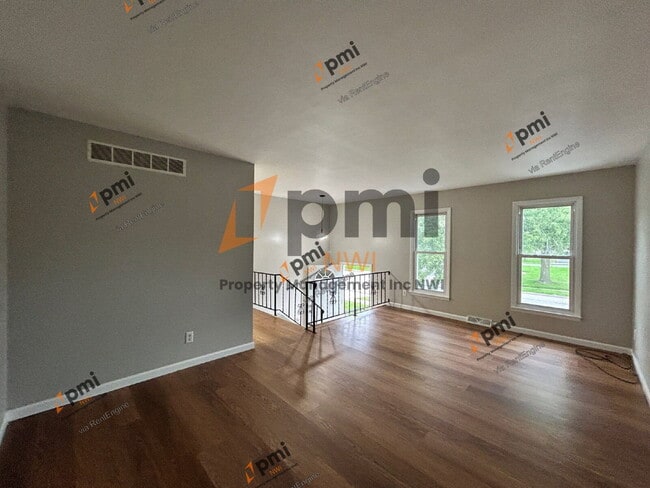 Building Photo - 1607 Monticello Park Dr