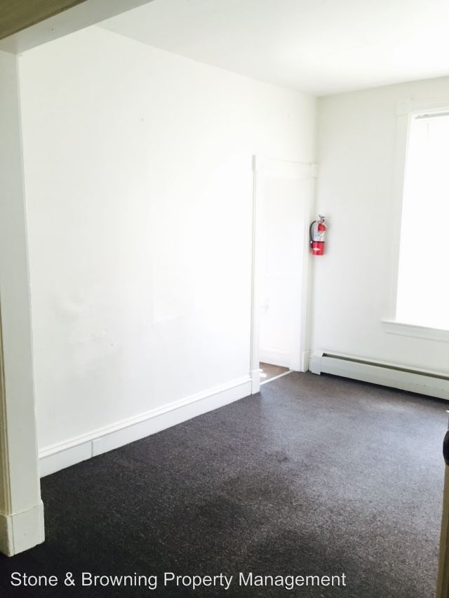 Building Photo - 57 Hickok Pl