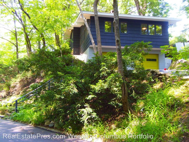Building Photo - 470 Walhalla Rd