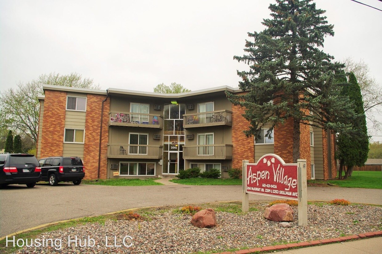 2061 McKnight Rd N, Saint Paul, MN 55109 Condo for Rent in Saint Paul
