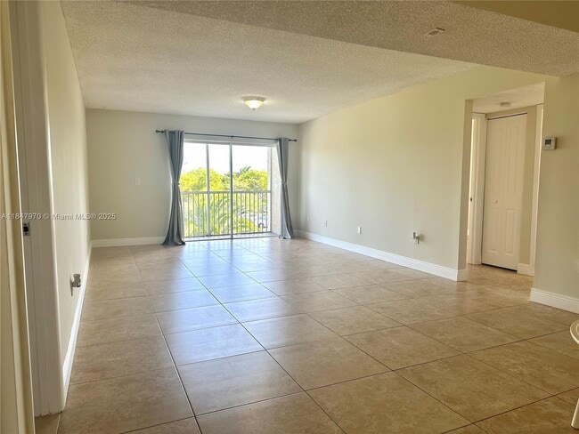 Foto del edificio - 21133 SW 85th Ave