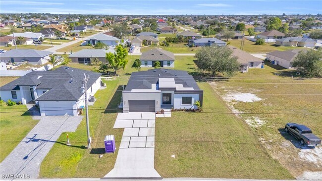 Foto del edificio - 3924 NW 38th St