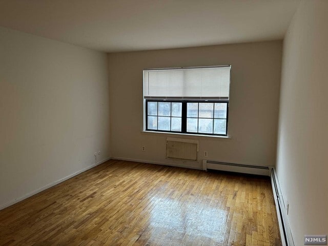 Building Photo - 244 Collignon Way