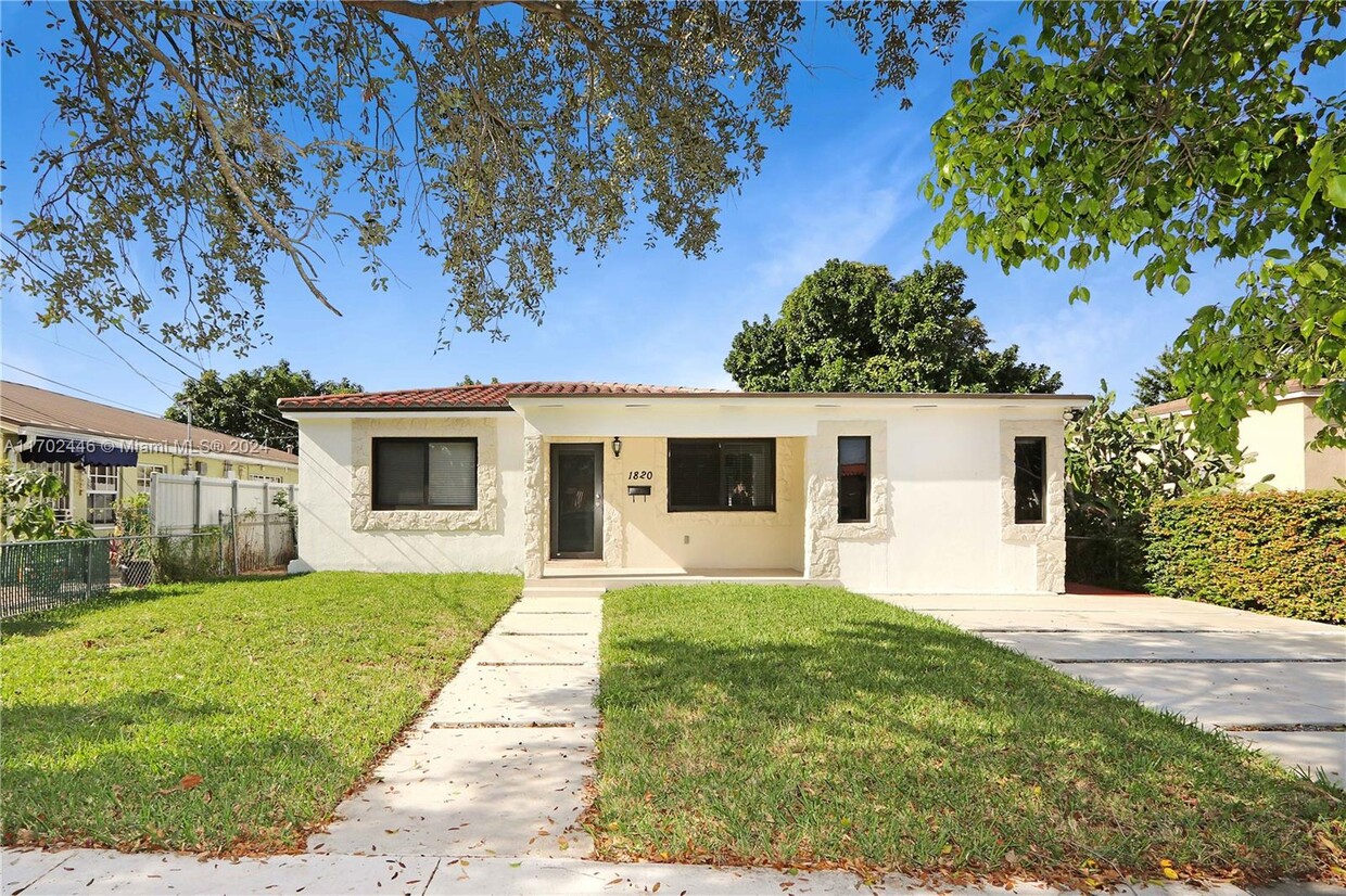 Foto principal - 1820 NW 33rd Ave