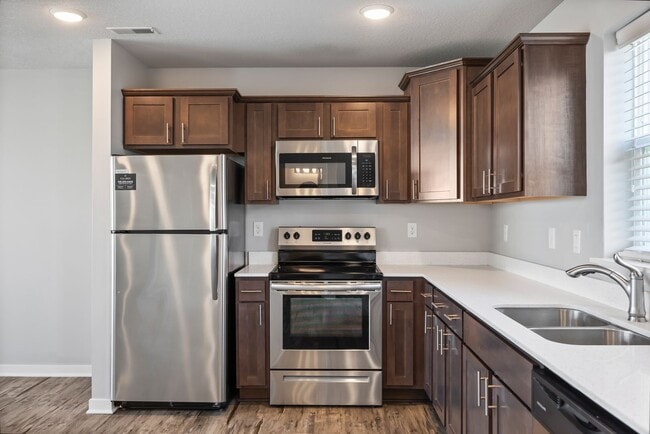 Interior Photo - Cove at Kettlestone Townhomes