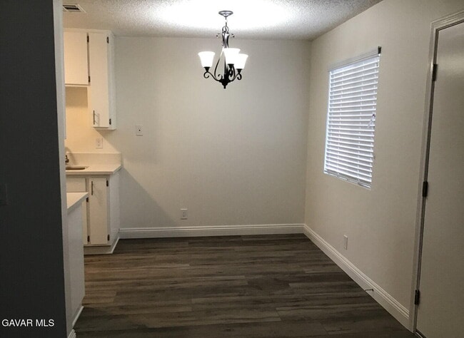 Foto del edificio - 5036 W Ave L8