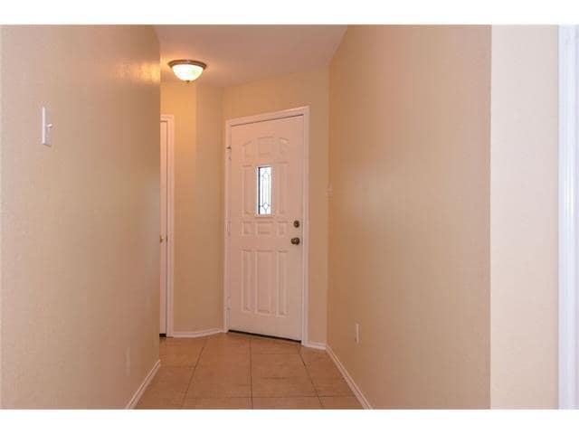 Foto del edificio - 109 Mood Lake Dr