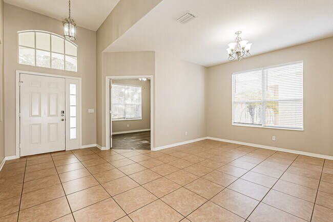 Foto del edificio - 8610 Sandy Plains Dr