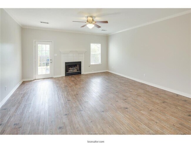 Building Photo - 1805 Beaver Pond Ct