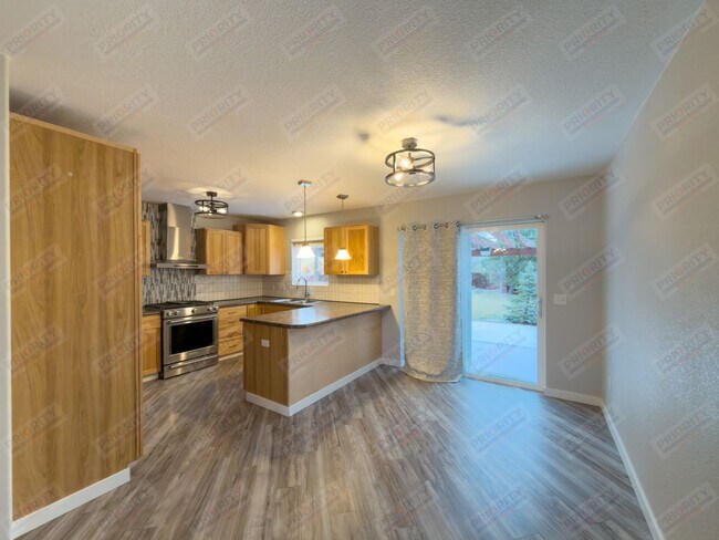 Foto del edificio - Your New Home!