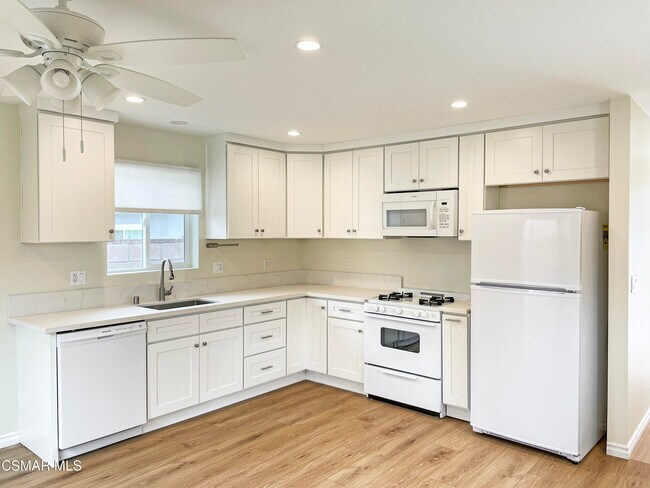 Foto del edificio - 2142 Heywood St