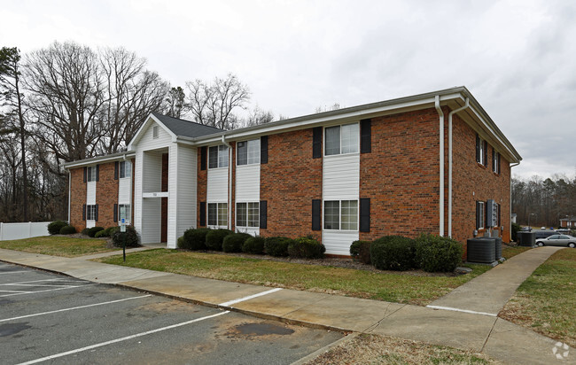 Foto del edificio - Meadowlark Glen Apartments