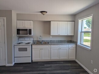 Building Photo - 209 River Oaks Dr