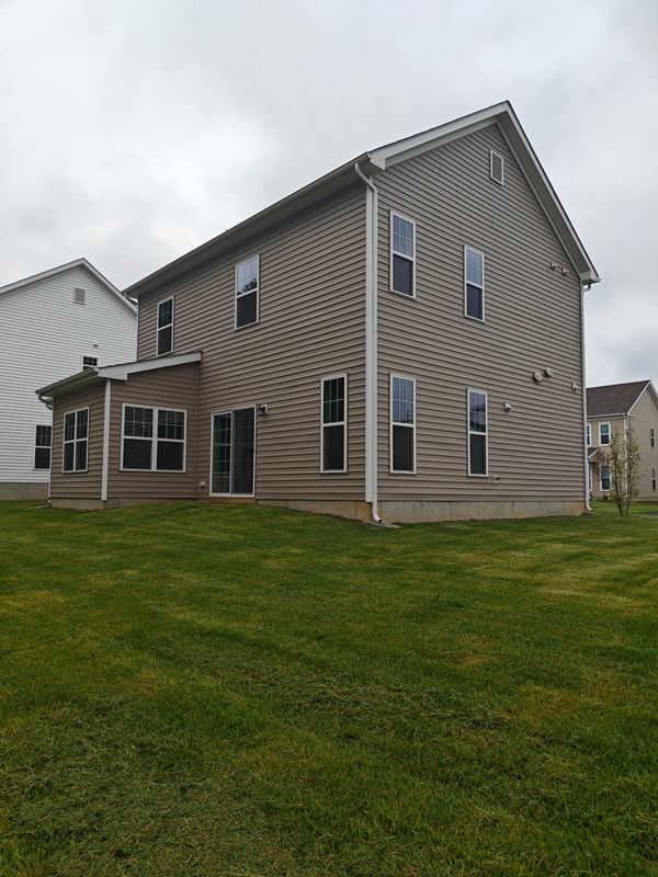 Building Photo - 417 3rd Ave