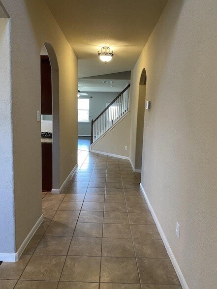 Building Photo - 6143 Norwood Meadows Ln