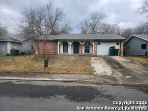 Building Photo - 121 Meadow Hill