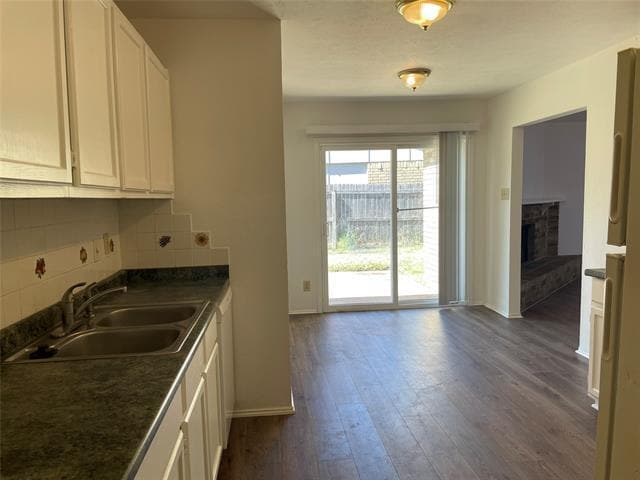 Building Photo - 7533 Parkwood Ln
