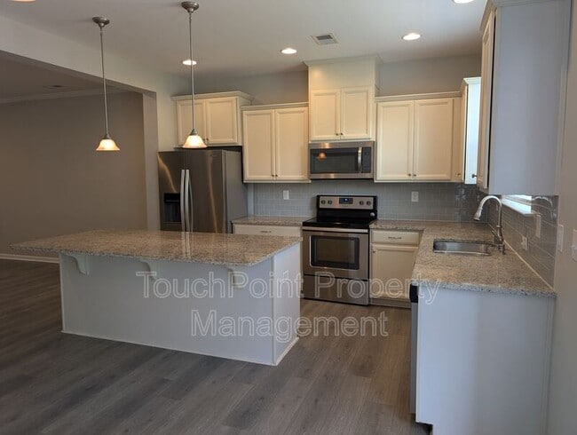 Building Photo - 5508 Trieg Dr