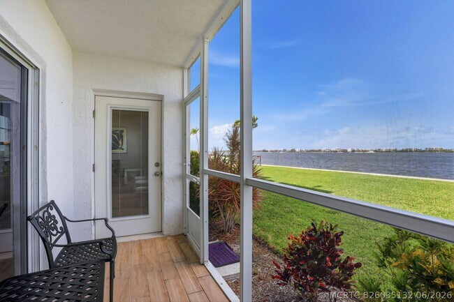 Foto del edificio - 1516 S Lakeside Dr