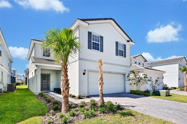Foto del edificio - 7212 Oakmoss Loop