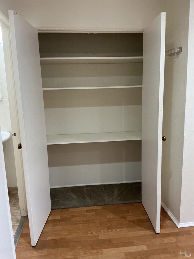 Foto del edificio - 212 S E St