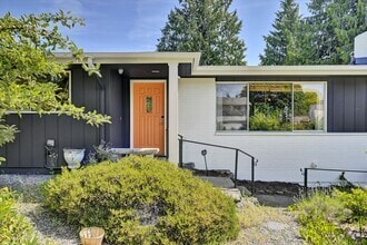 Building Photo - 10075 SE 213th Pl