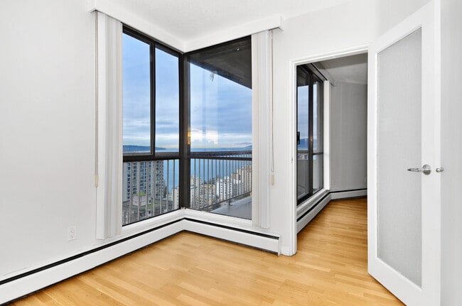 Photo du bâtiment - Hendry House