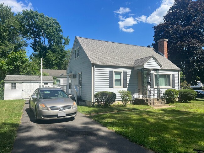 Foto del edificio - 202 Abbotsford Ave