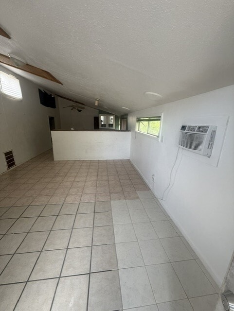 Building Photo - 1335 6th St