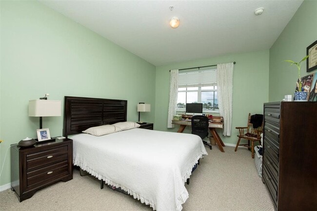 Building Photo - 814 SW 143rd Ter