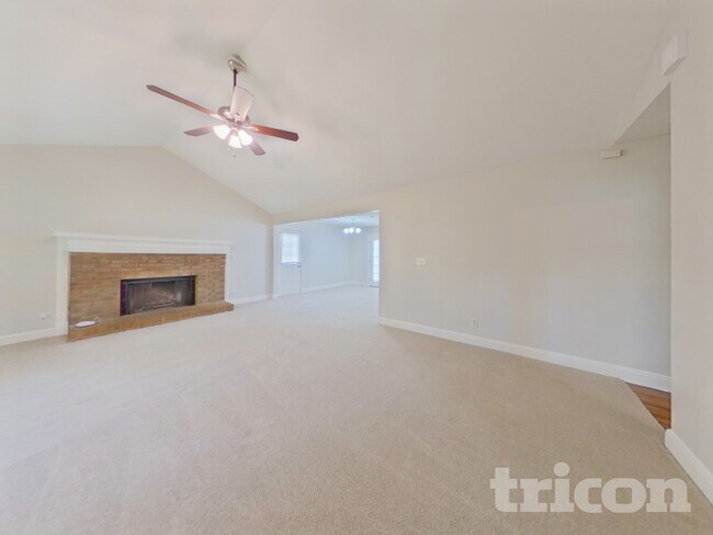 Foto del edificio - 4807 Alpine Dr SW