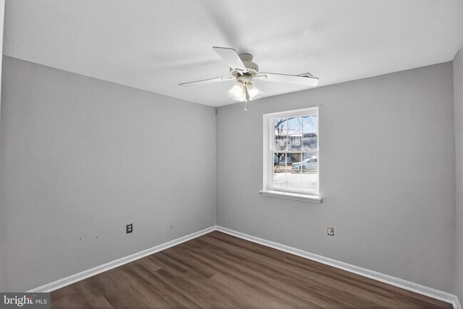 Foto del edificio - 5828 Ruxton Dr