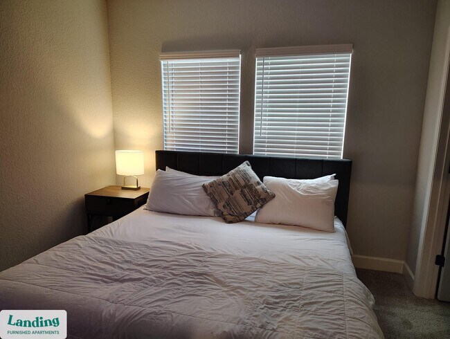 Foto del edificio - 120 NW 148th Terrace