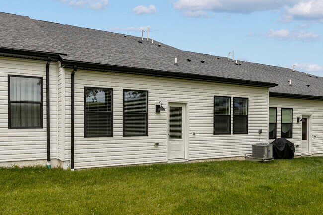 Foto del edificio - 216 Hanover Ln