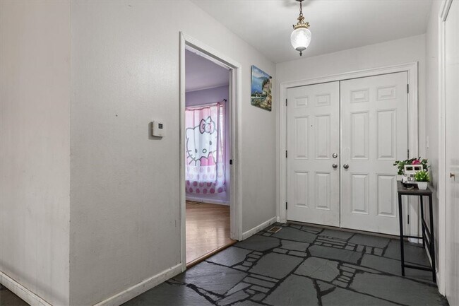 Foto del edificio - 2002 S 17th St