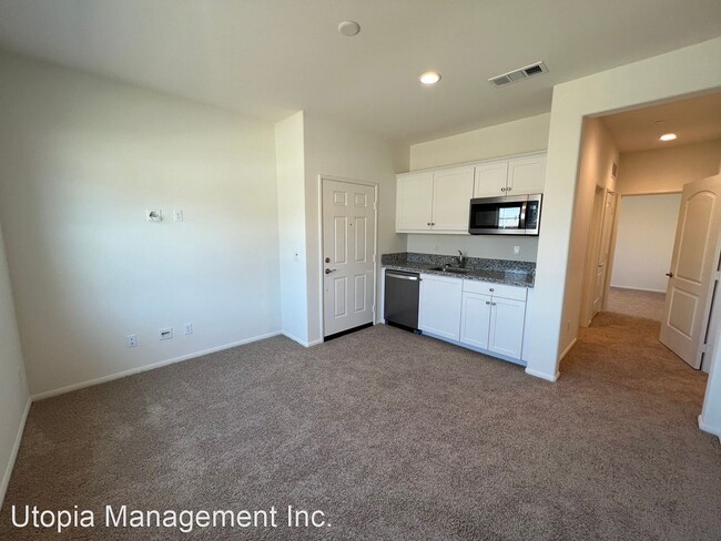Building Photo - 4 br, 3.5 bath House - 30737 Expedition Dr.
