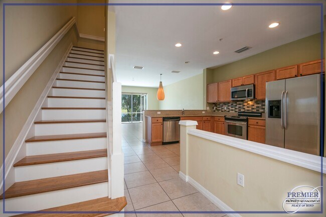 Foto del edificio - ***VERONA POINTE***LAKE VIEW***3 BED/2.5 BATH***GREAT COMMUNITY FOR KIDS***